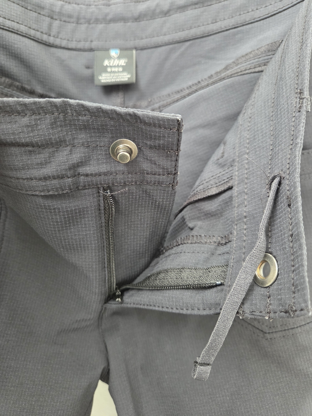 Kuhl Womens 8R Gray Cargo Zip-Off Utility Pants Shorts Hiking Outdoor Pockets - Picture 9 of 15